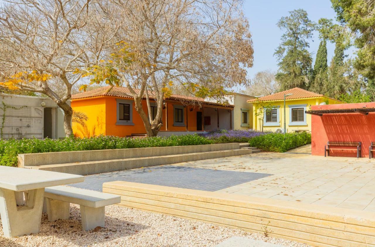 Gvulot - Kibbutz Experience Villa Gevulot Exteriör bild
